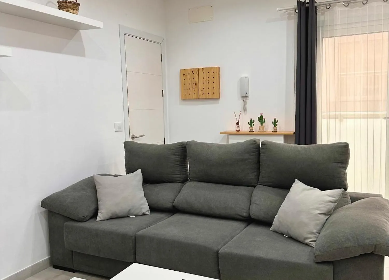 Apartamento Costero, Los Abrigos. דירה