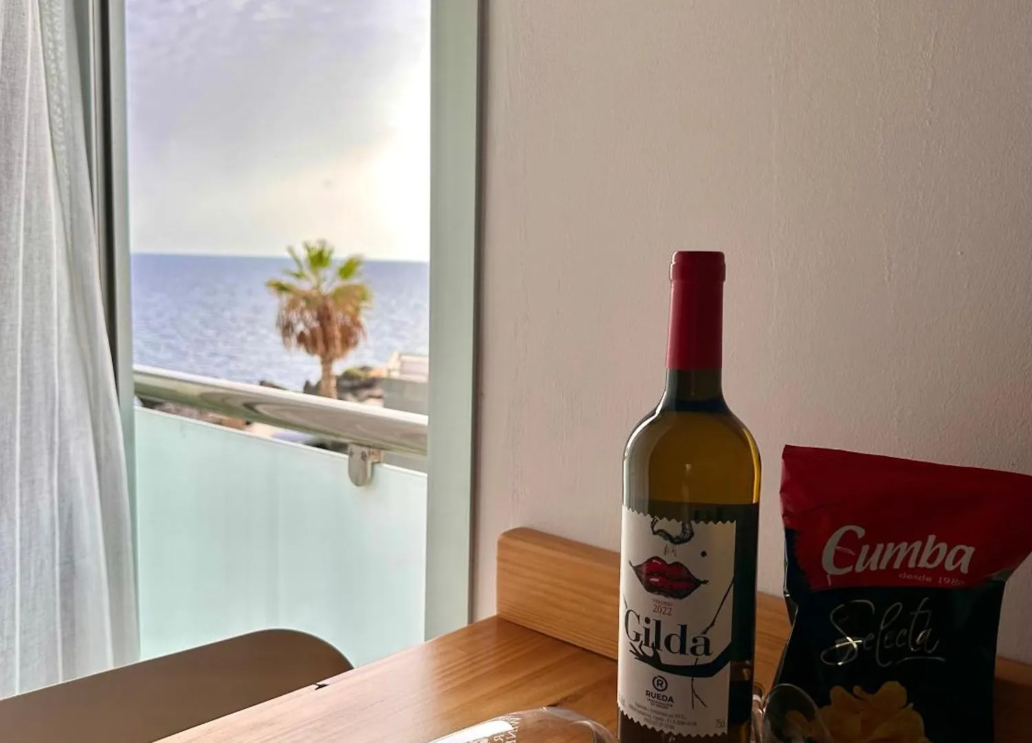 Apartamento Costero, Los Abrigos. דירה